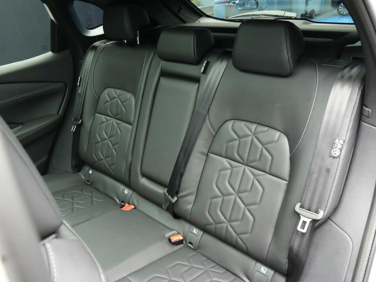 Nissan Qashqai 158 CV MHEV Xtronic Tekna #12193