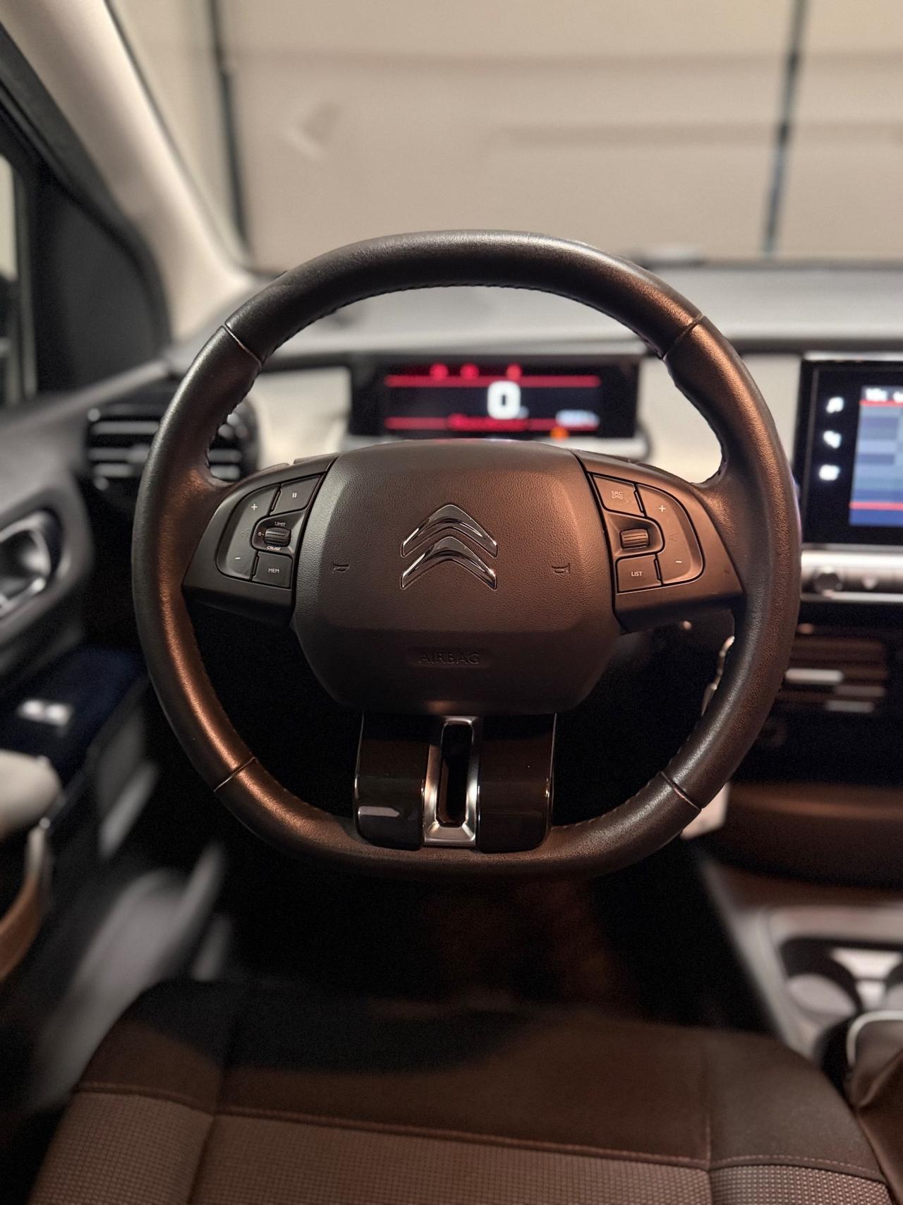 Citroen C4 Cactus BlueHDi 100 S&S Shine NEOPATENTATI