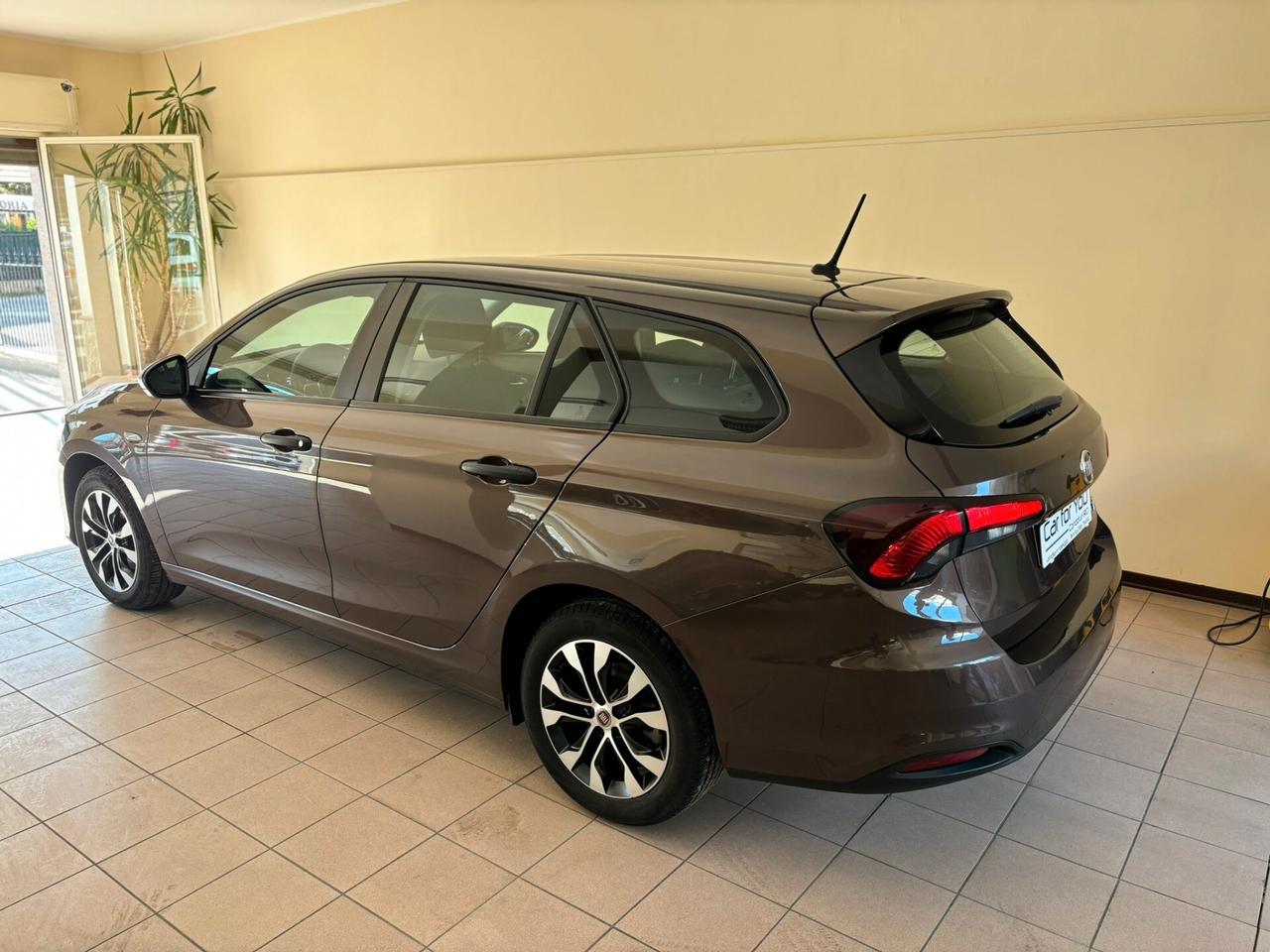 Fiat Tipo 1.6 Mjt S&S SW Lounge