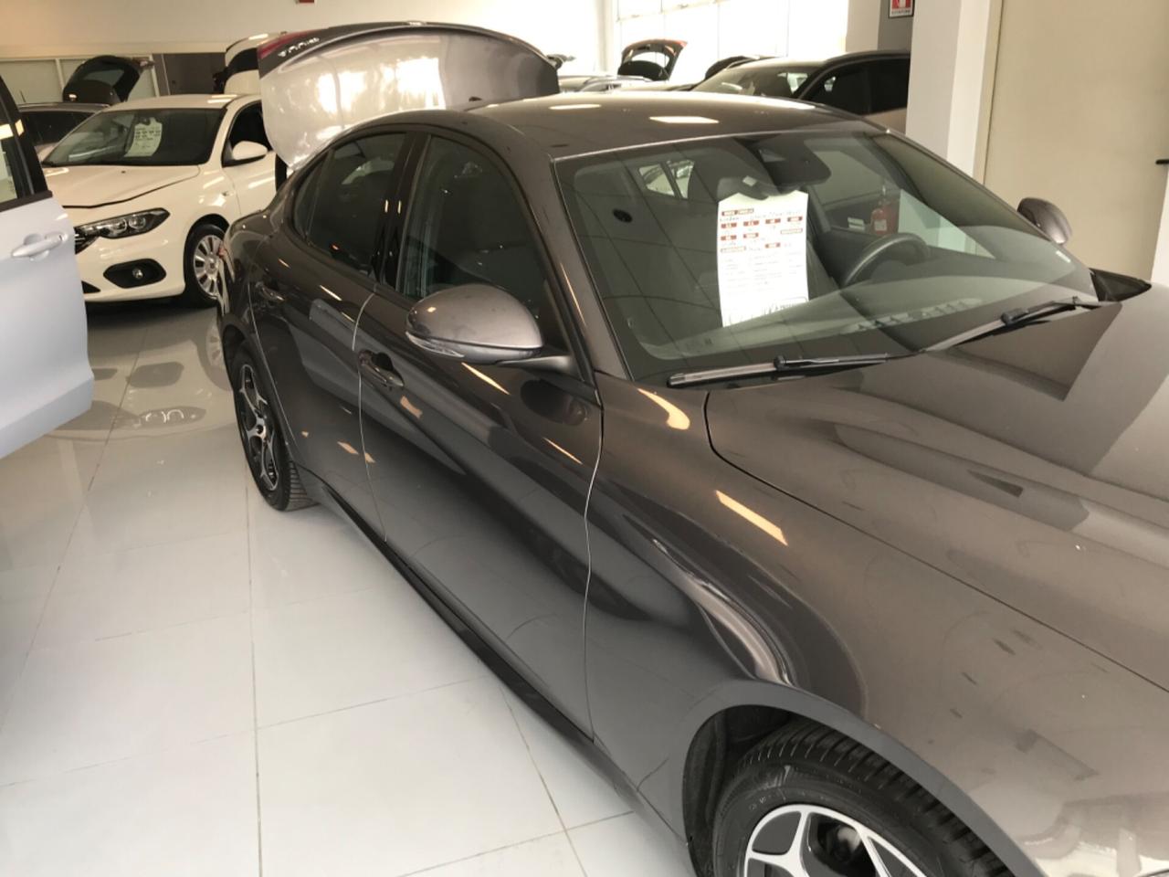 Alfa Romeo Giulia 2.2 Turbodiesel 160 CV AT8 Business