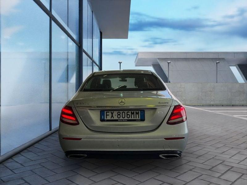 Mercedes-Benz Classe E E 220d 4Matic Auto Business Sport