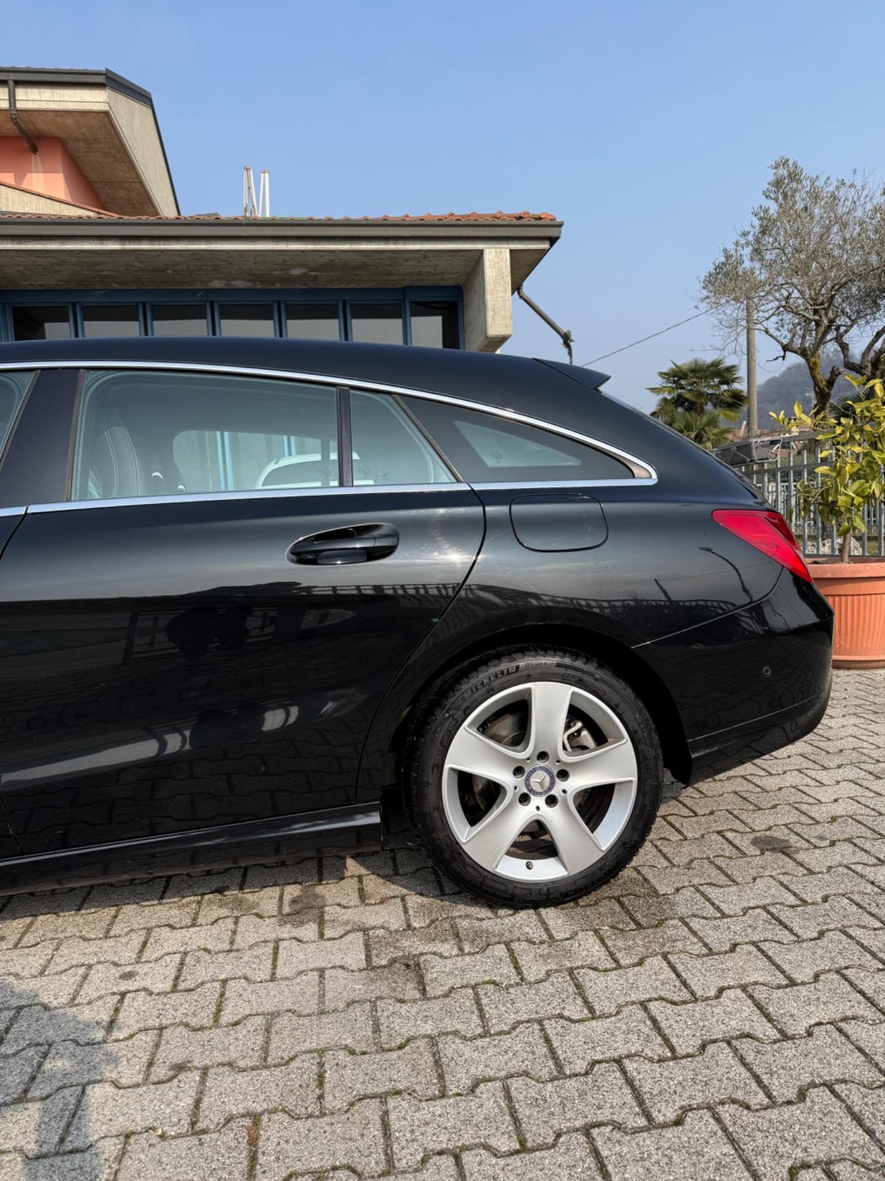 Mercedes-benz CLA 180 d Automatic Premium