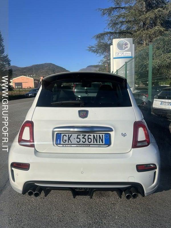 Abarth 695 1.4 Turbo T-Jet 180 CV 70° MTA