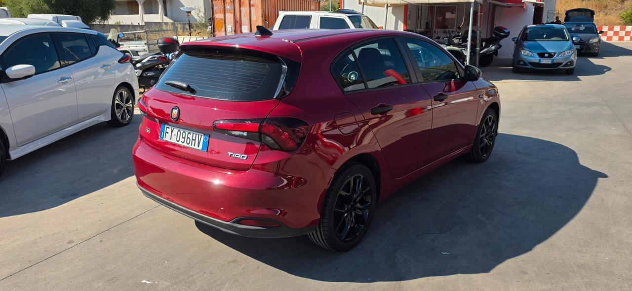 Fiat Tipo 1.3 Mjt S&S 5 porte Sport