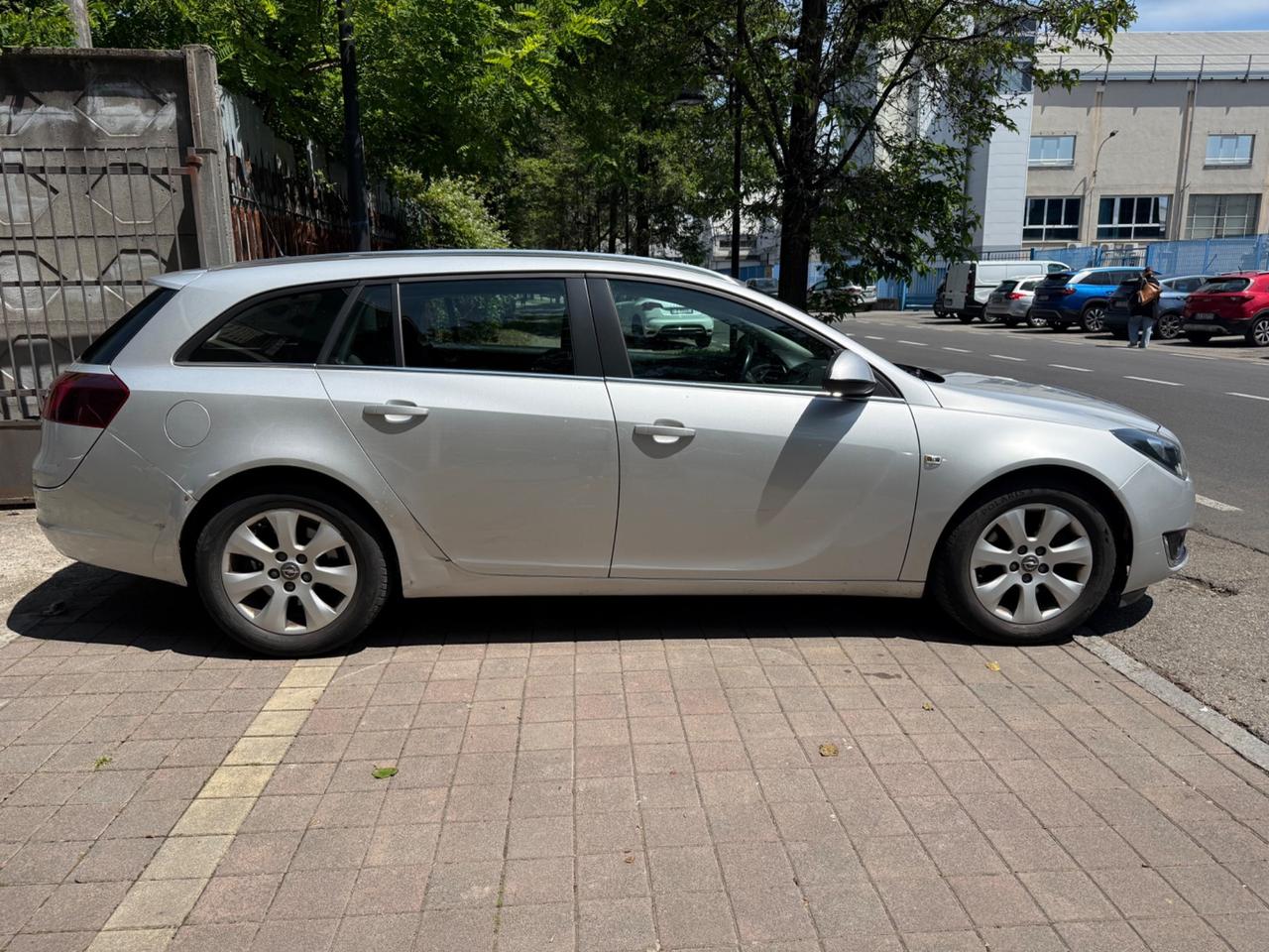 Opel Insignia 2.0 CDTI 140CV Ecopower 104gr. Sports Tourer Cosmo