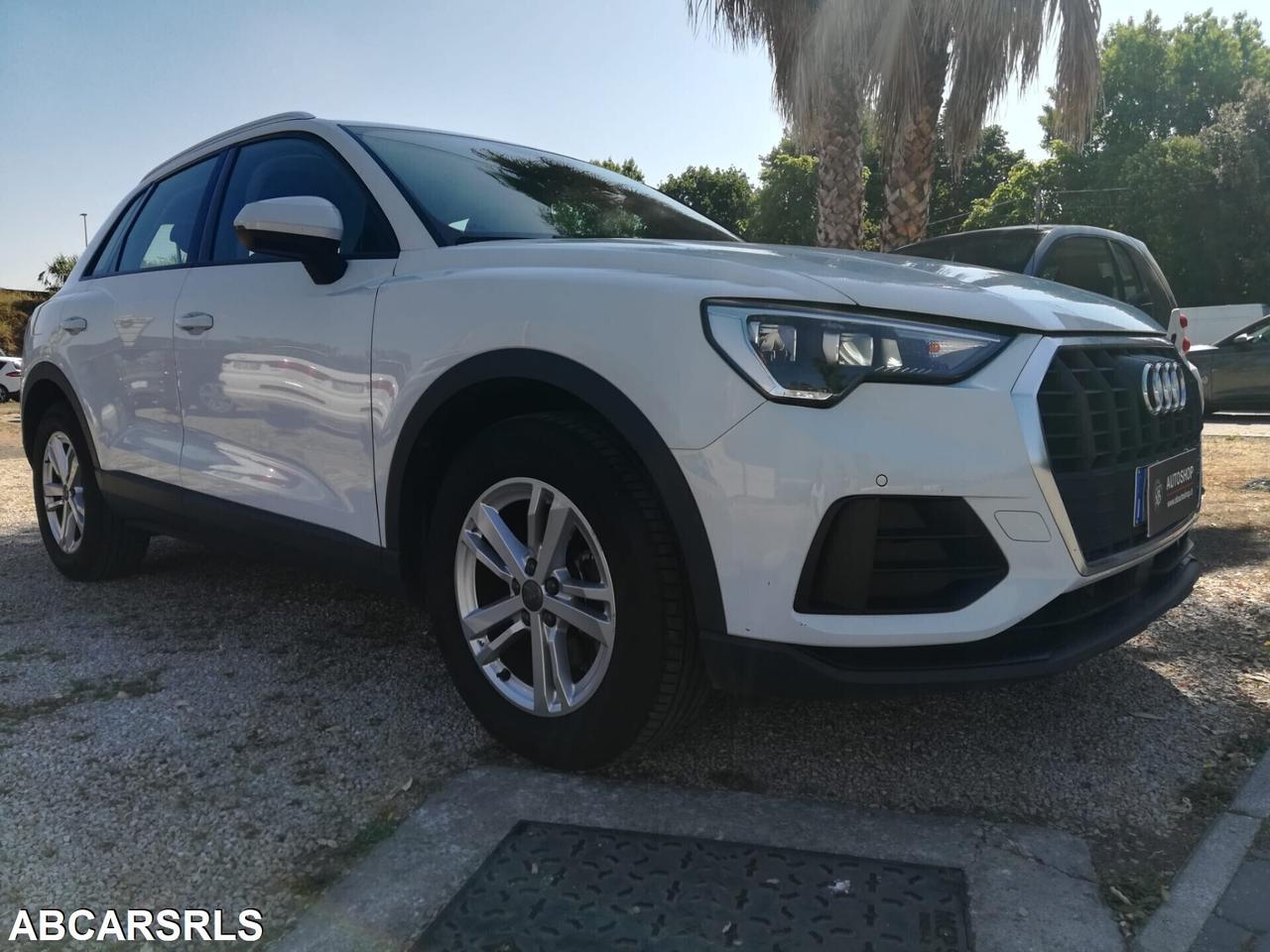 AUDI - Q3 - 35 TDI S tronic S line edition - FINAN