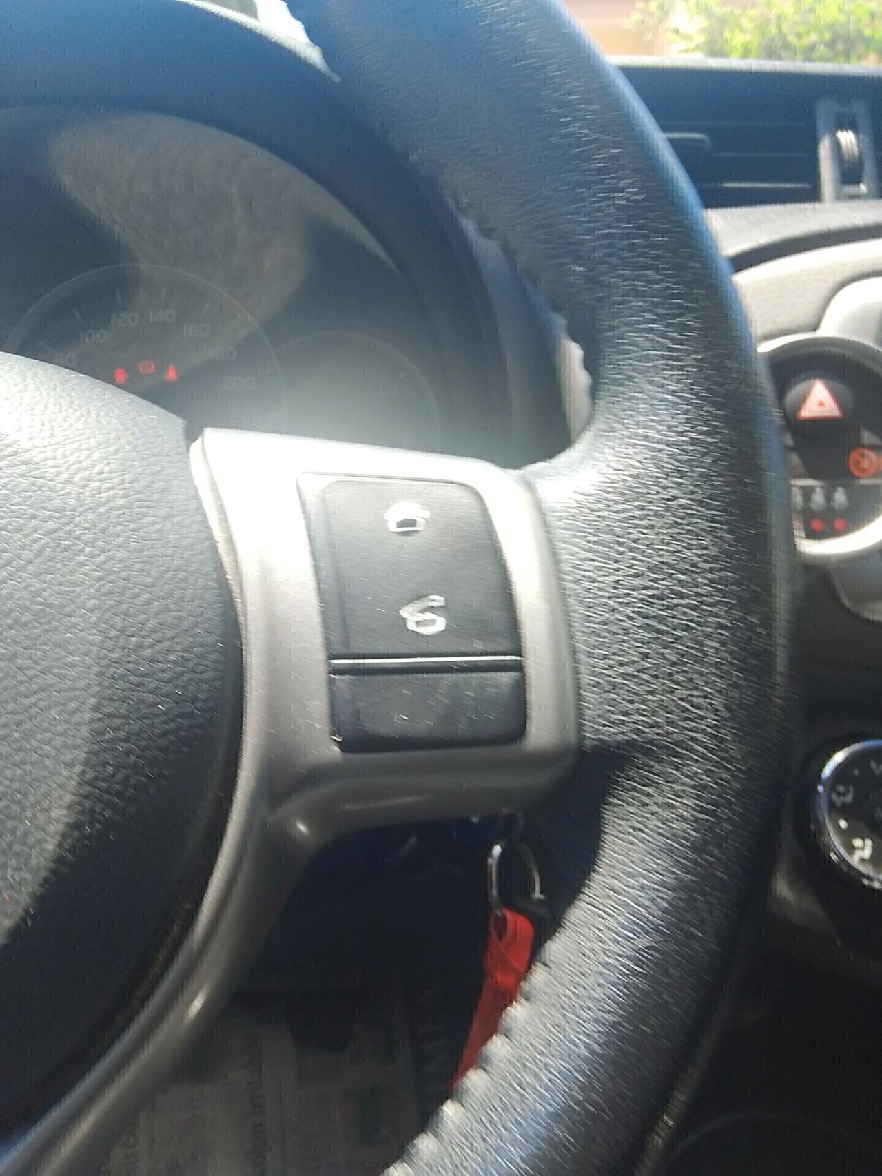 Toyota Yaris 1.0 5 porte Active