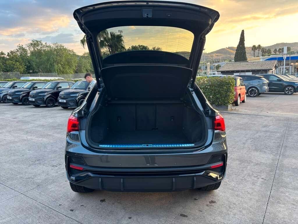 Audi Q3 35 TDI S tronic SLine 2024/ KM 70.000 IVA ESPOSTA Tua a solo 419 Euro al mese