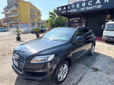 Audi Q7 3.0 V6 TDI 233CV QUATTRO 7 POSTI