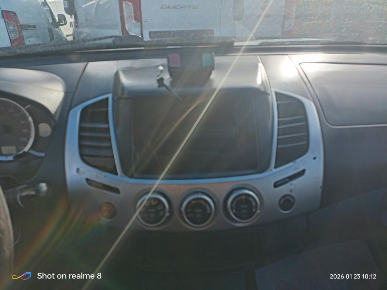 Mitsubishi L200 2.5 DI-D/136CV DC Intense DPF