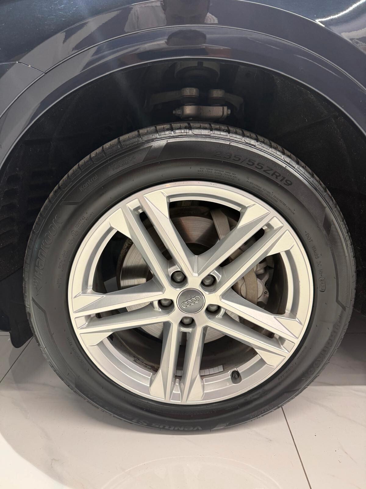 Audi Q5 40 TDI quattro S tronic line plus