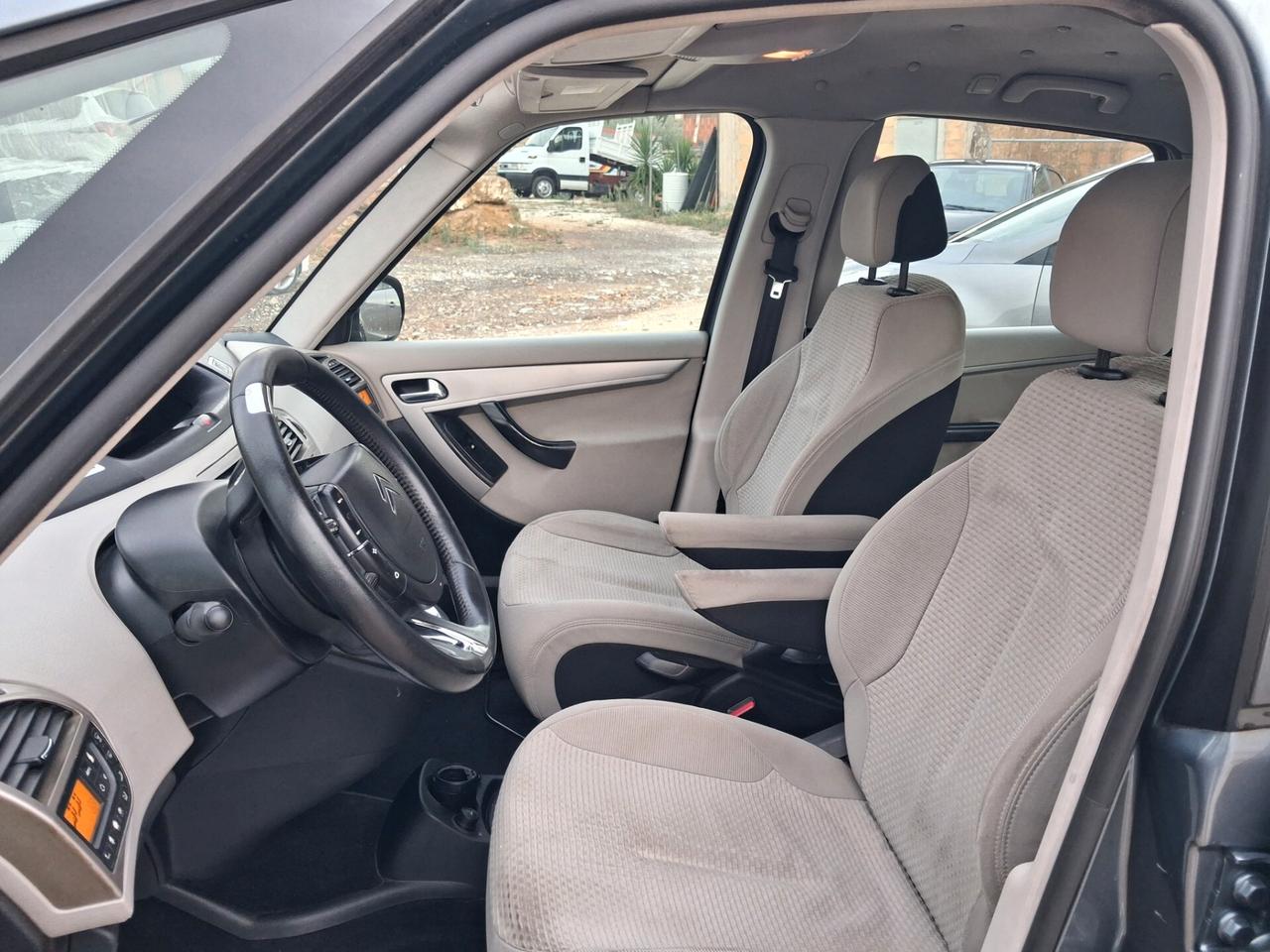 Citroen C4 Picasso 1.6 HDi 110 Exclusive full gangio traino