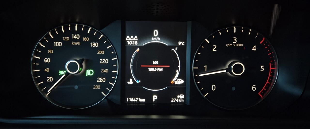 Land Rover Range Rover Velar 2.0cc 180cv Autom Navi Tetto apribile iva esposta