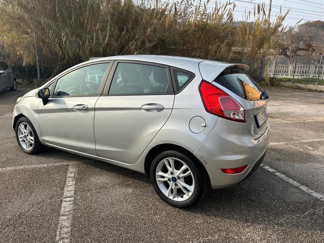 Ford Fiesta 1.5 TDCi 75CV NEOPATENTATI