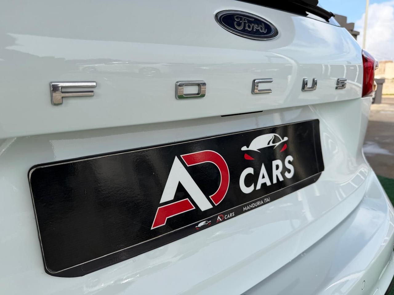 Ford Focus 1.5 120 cv N1 autocarro