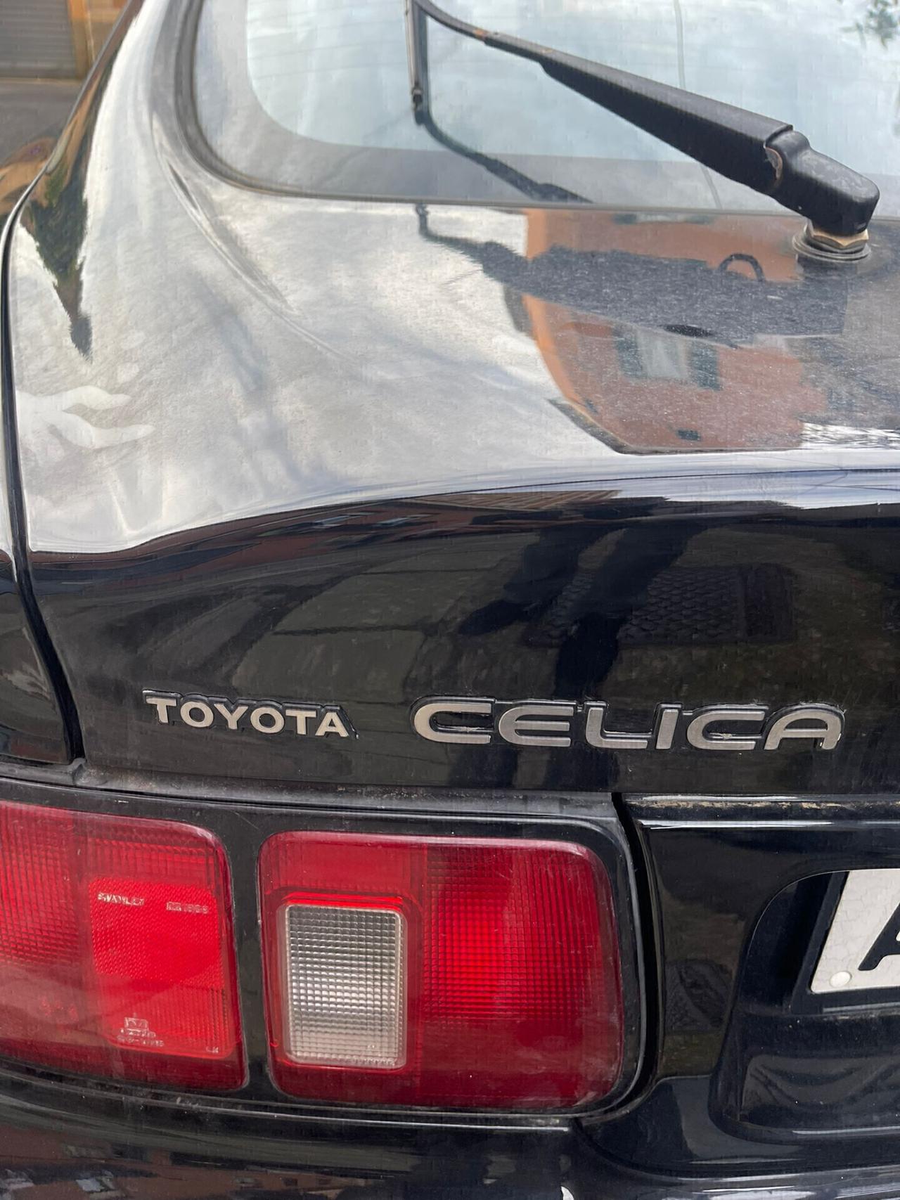 Toyota Celica 1.8i 16V cat Coupé