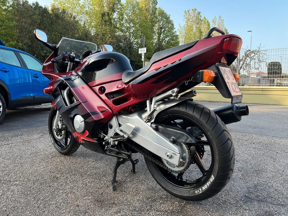 Honda CBR 600 F