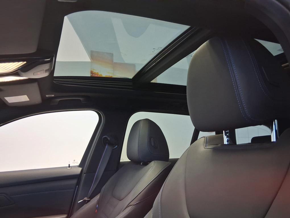 BMW 320D TOURING xdrive MSPORT tetto apr./imp.fren.maggiorato/pinze rosse/harman kardon