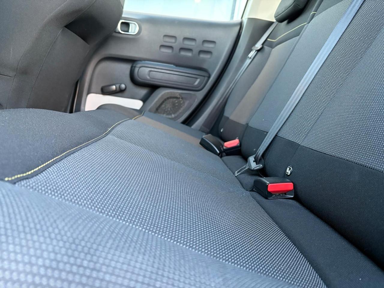 Citroen C3 FEEL PureTech 82 SPOTICAR