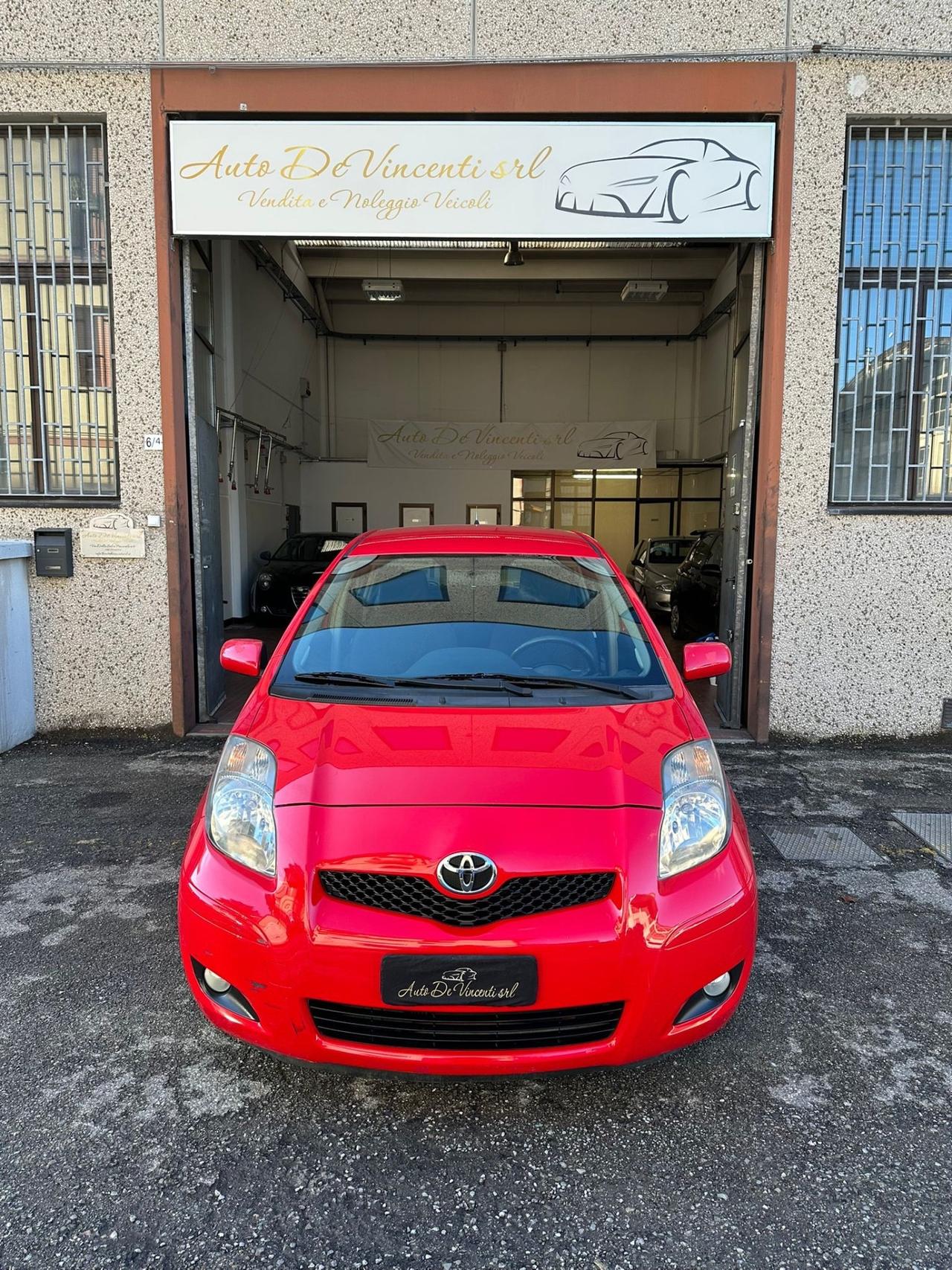 Toyota Yaris 1.3 5 porte Sol