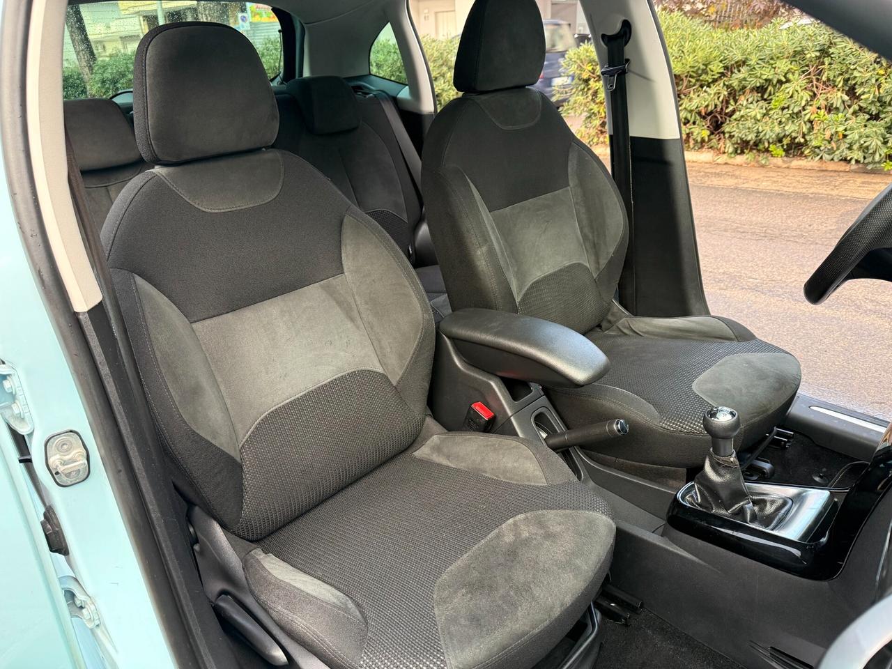 Citroen C3 1.4 HDi 70 Exclusive ZENITH - 2010