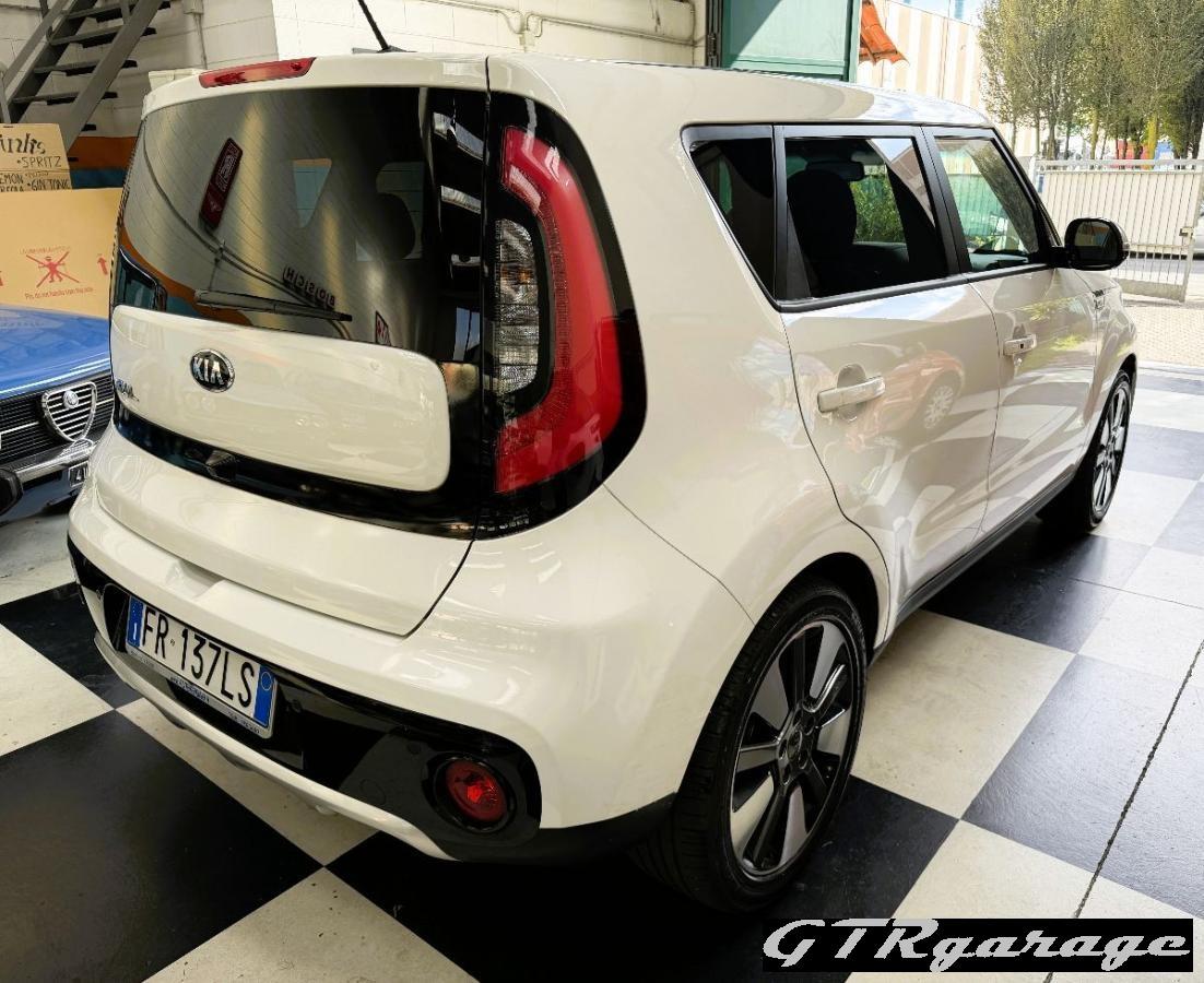 KIA Soul 1.6 GDi YouÃÂ® SOLO 54000 KM