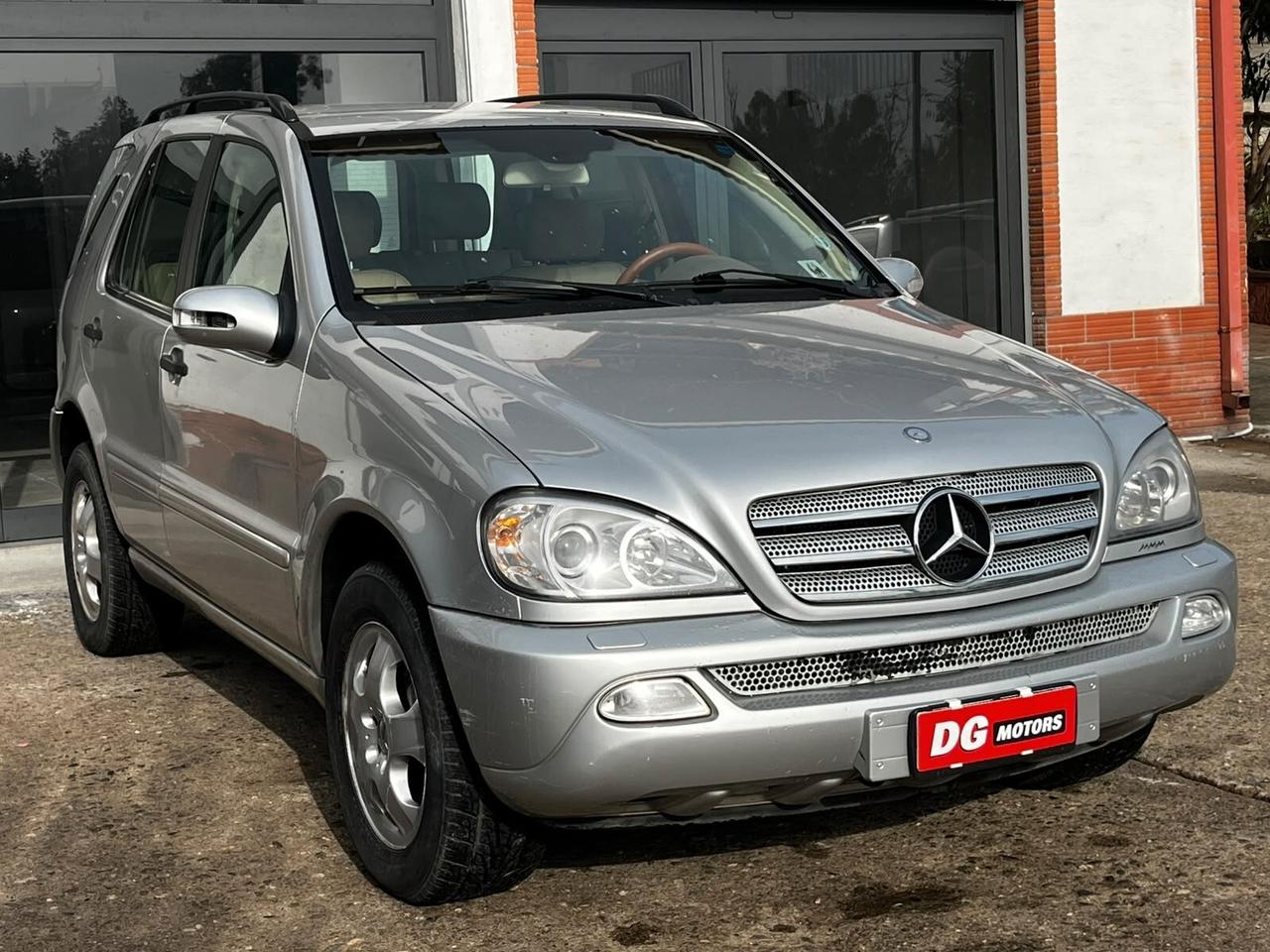 Mercedes-benz ML 270 turbodiesel cat CDI SE Leather