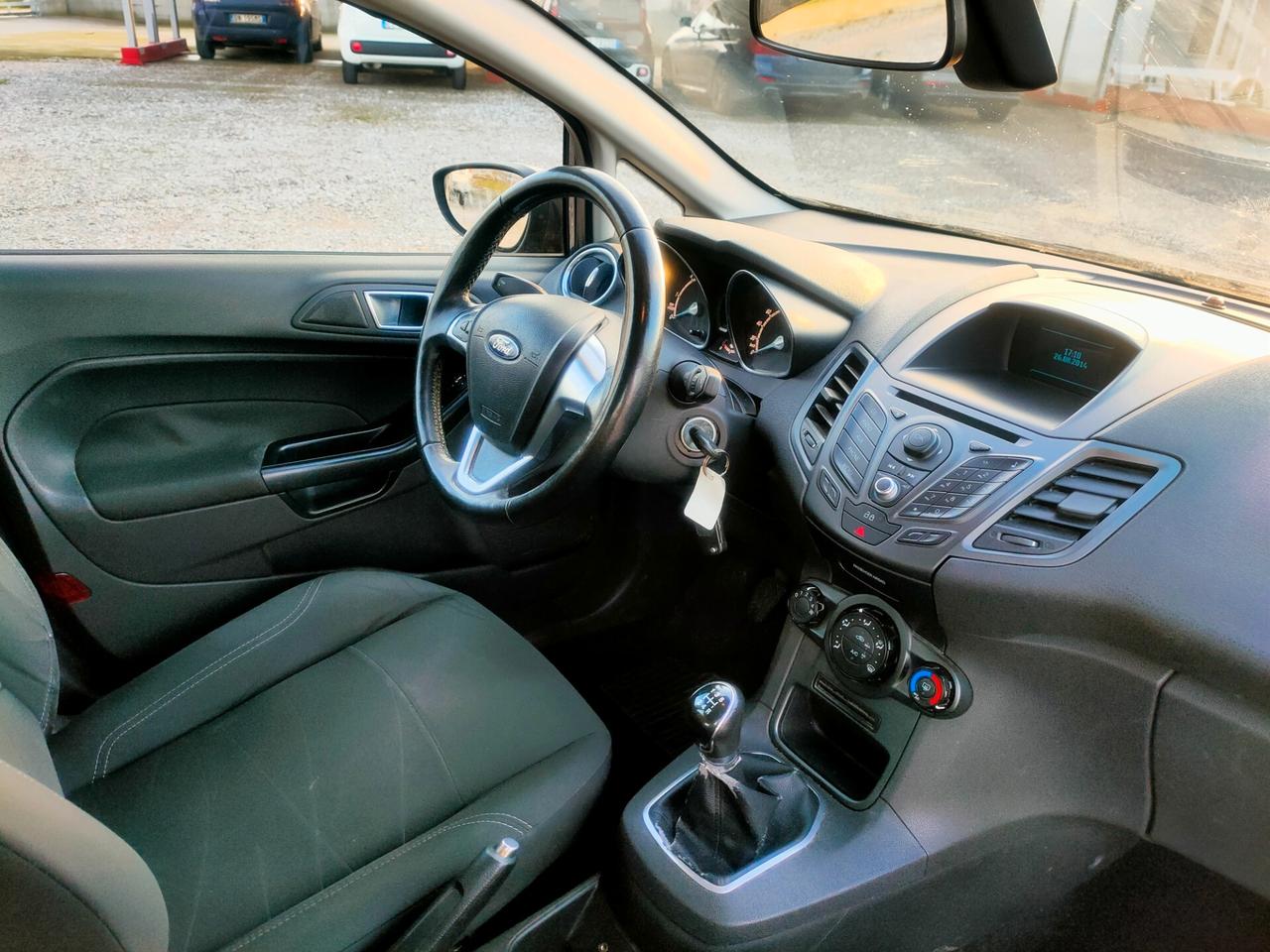 Ford Fiesta 1.5 TDCi 75CV 5 porte Business NEOPATENTATI