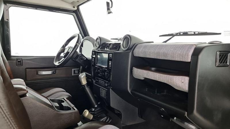 Land Rover Defender Defender 110 2.4 TD4 SE