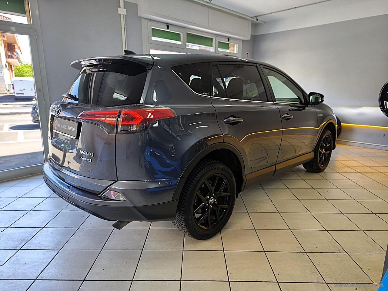 TOYOTA RAV4 2.5 Hybrid 2WD Lounge UNICOPROP*72.000KM