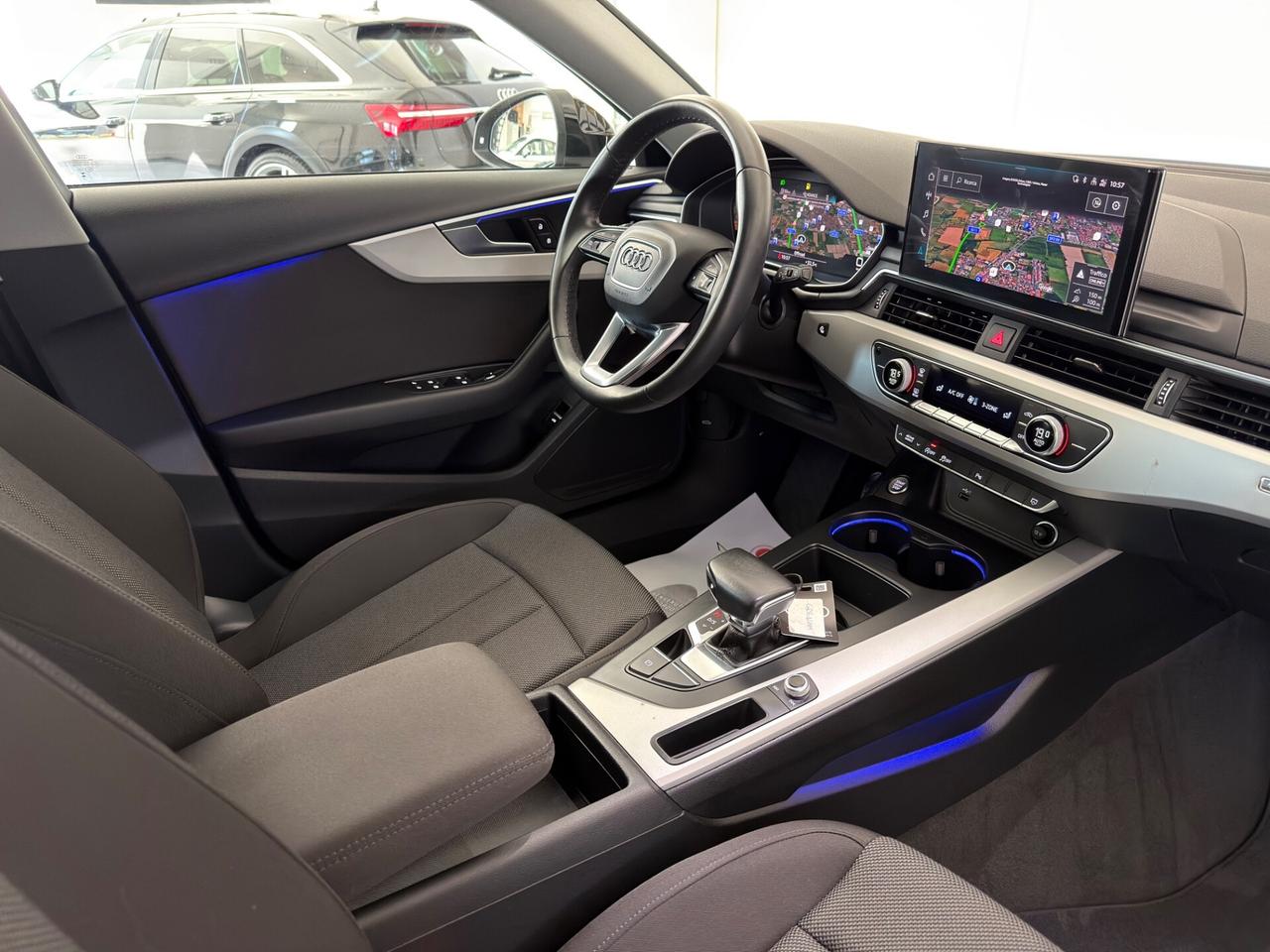Audi A4 Avant 40 TDI quattro S tronic Business Advanced