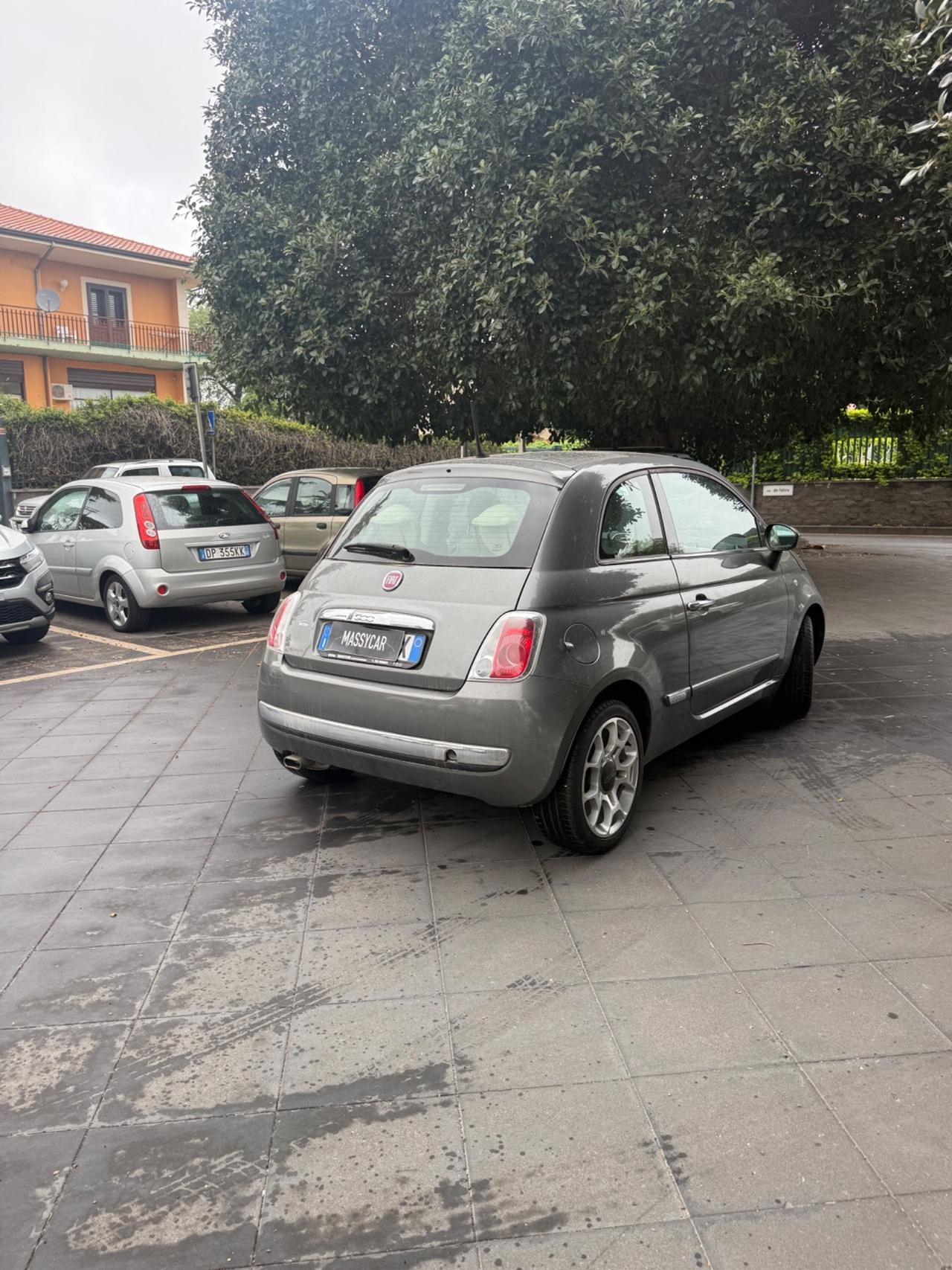 Fiat 500 LOUNGE
