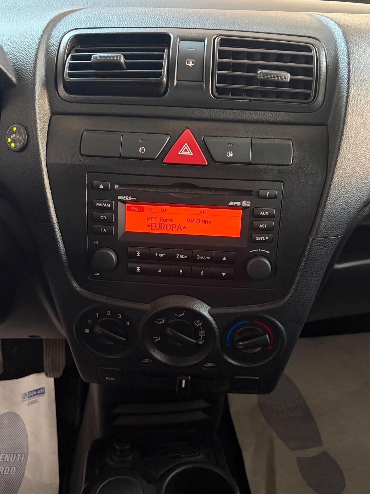KIA PICANTO 1.1 GPL