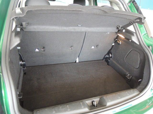 MINI Cooper 1.5 Cooper Essential 5 porte