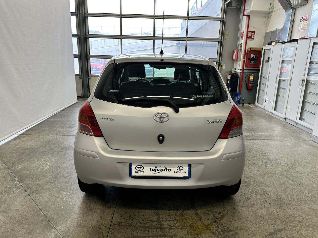 Toyota Yaris 5p 1.0 Now