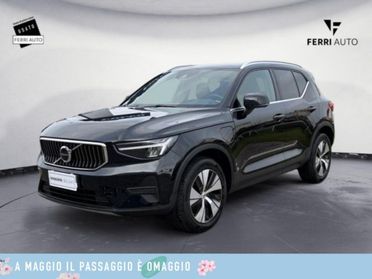 VOLVO XC40 T4 Recharge Core Bright