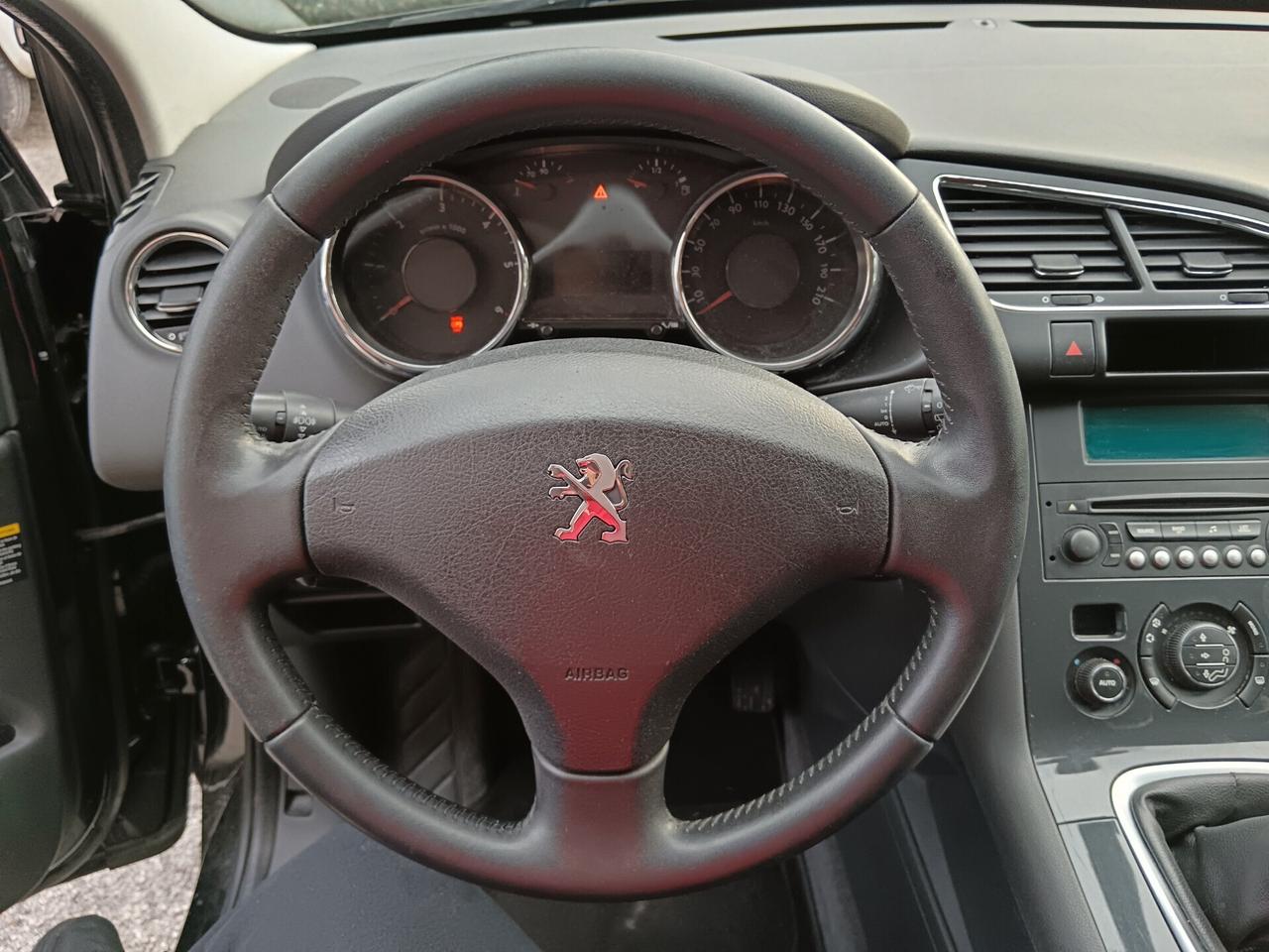 Peugeot 3008 1.6 HDi 115CV BUSINESS - 2014