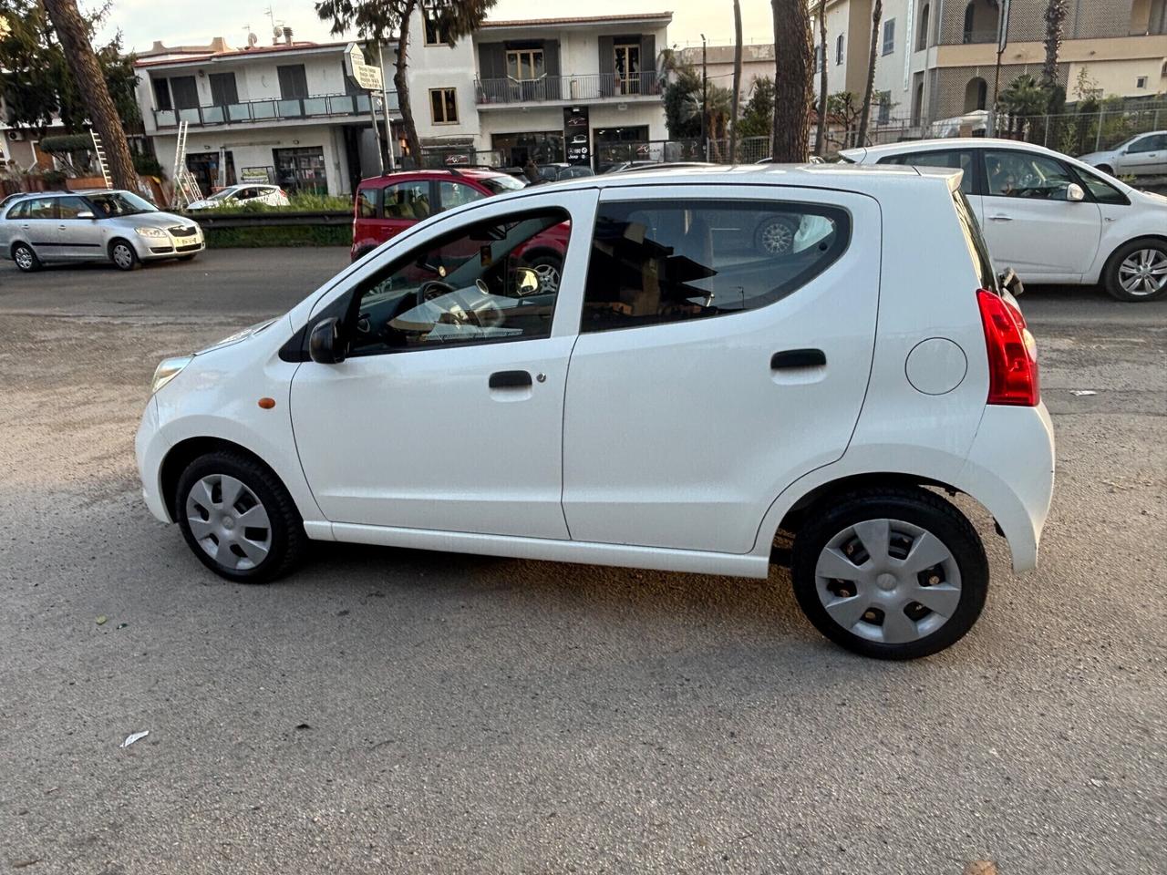 Suzuki Alto 1.0 L