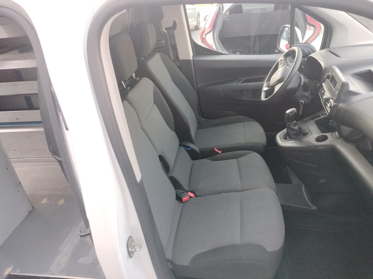 Opel Combo 3 POSTI AUTOCARRO 1.5 HDI 102 C.V.