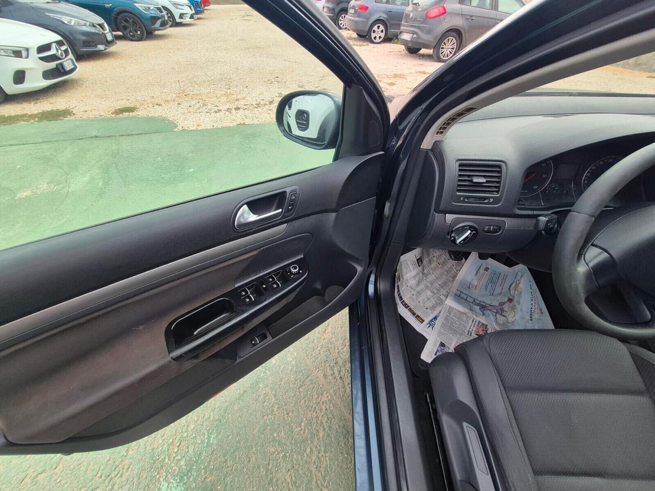 Volkswagen Golf 2.0 16V TDI 5p. Comfortline 140cv