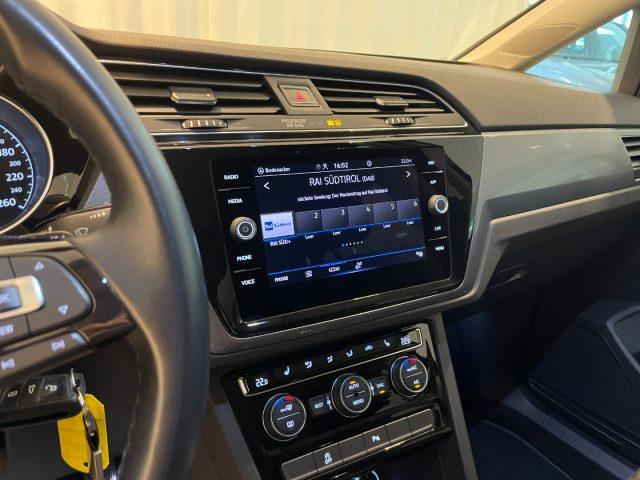 VOLKSWAGEN Touran 2.0 TDI DSG Business GANCIO Navi Bluetooth