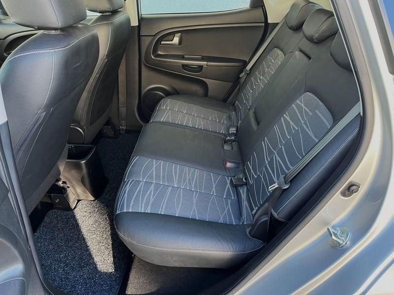 Kia Venga Venga 1.4 cvvt Cool