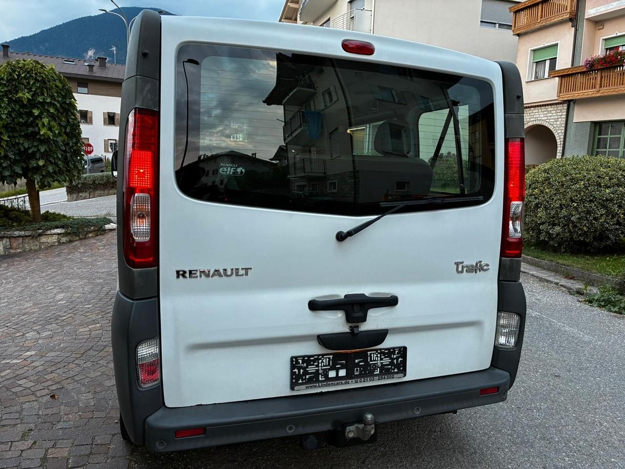 RENAULT TRAFIC 9 POSTI 2.0 DCi 115CV 6M