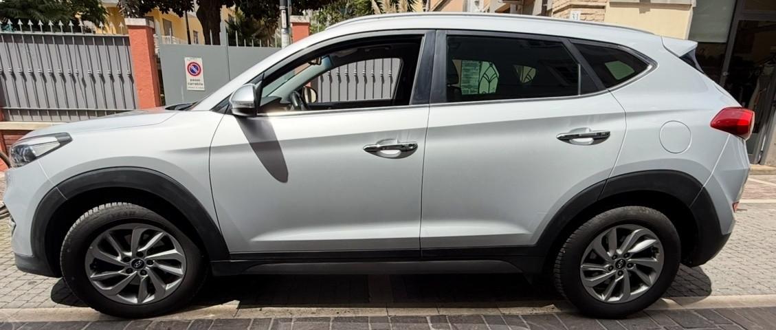 Qualitycars Pescara propone Hyundai Tucson 2.0 CRDi 4WD aut. Comfort