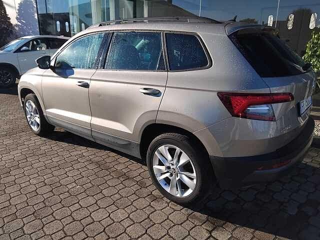 SKODA Karoq 1.6 TDI SCR Ambition