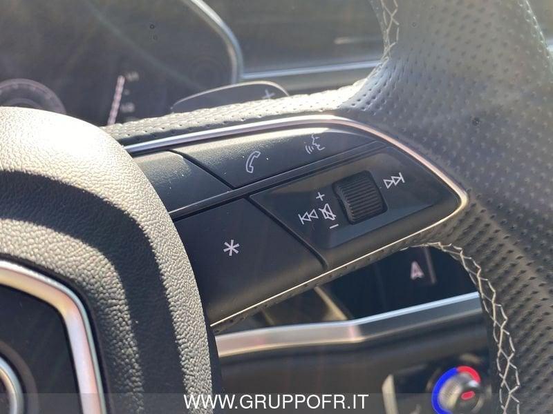 Audi Q3 SPB 35 TDI S tronic Identity Black