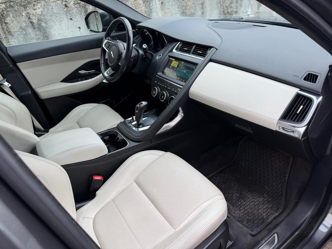 Jaguar E-Pace 2.0D 150 CV R-Dynamic S