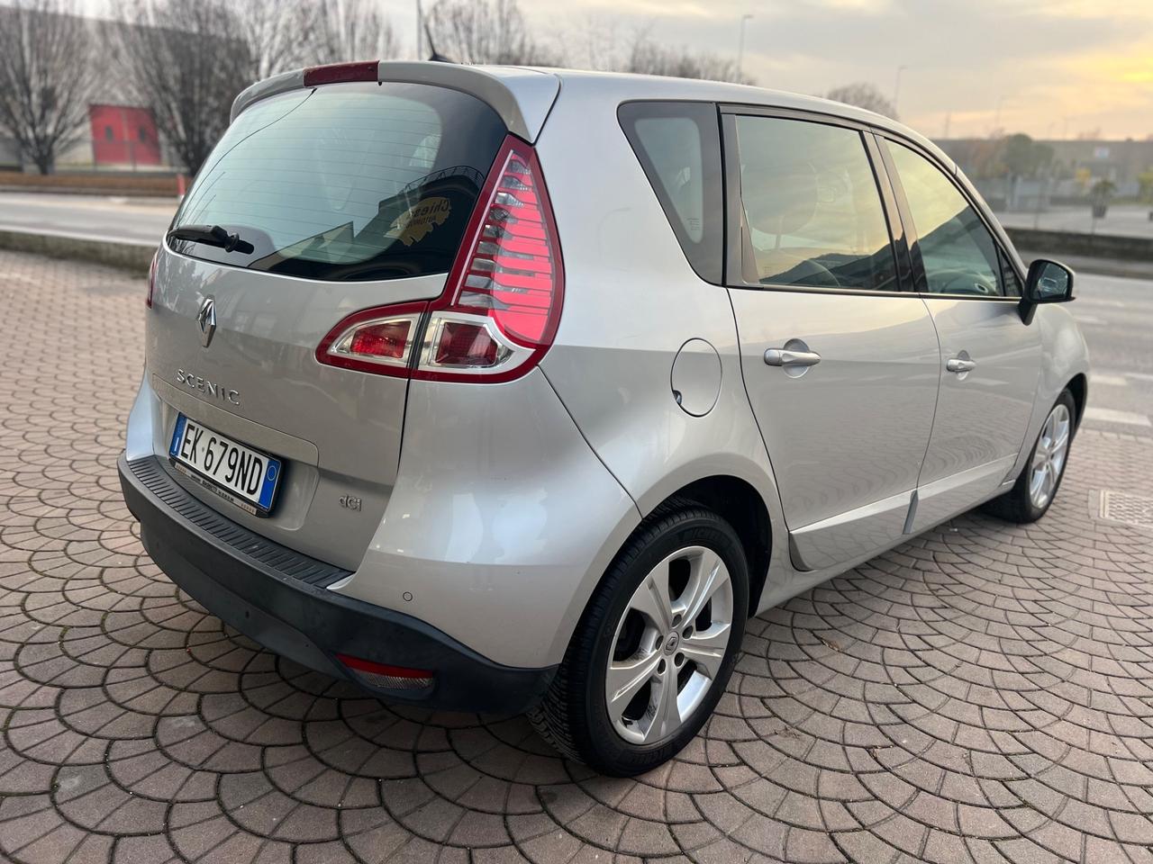 Renault Scenic Scénic 1.5 D - Garanzia 12 mesi