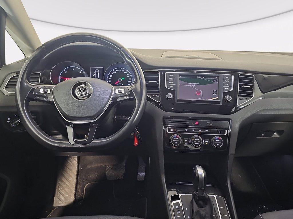 VOLKSWAGEN Golf sportsvan 1.6 tdi highline 110cv dsg del 2016