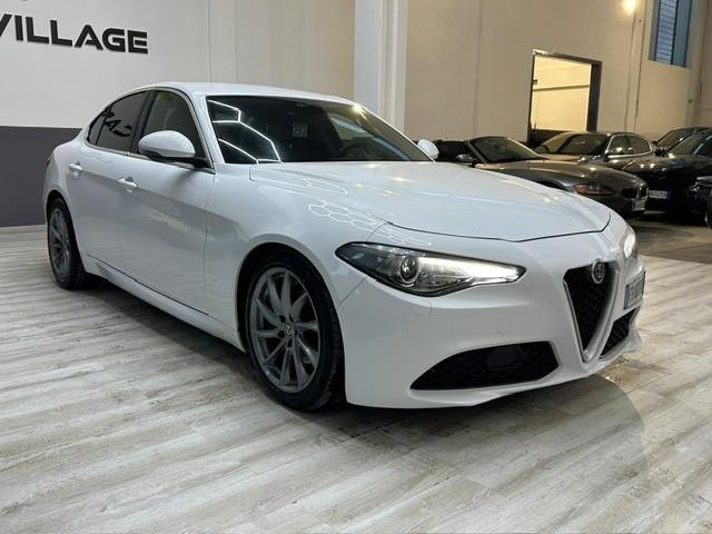Alfa Romeo Giulia 2.2 Turbodiesel 180cv Super